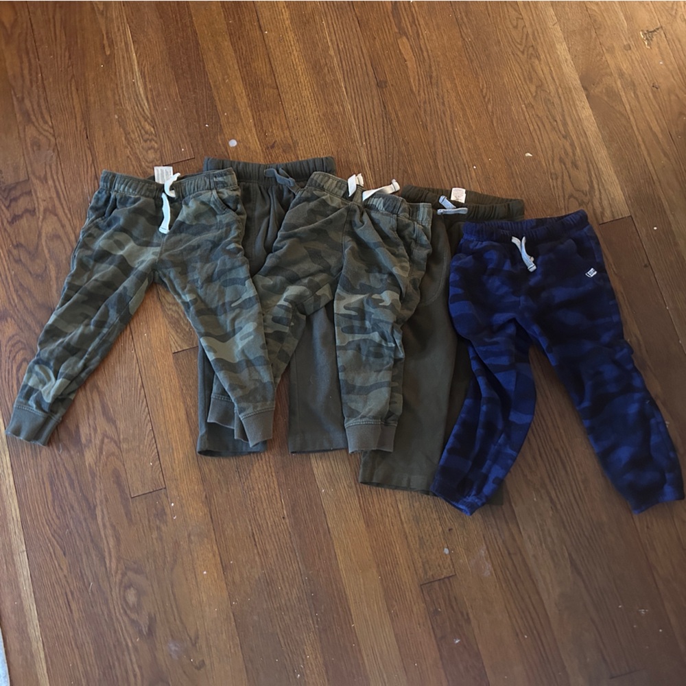 Lot of 5 cozy Carters boys pants size 3T